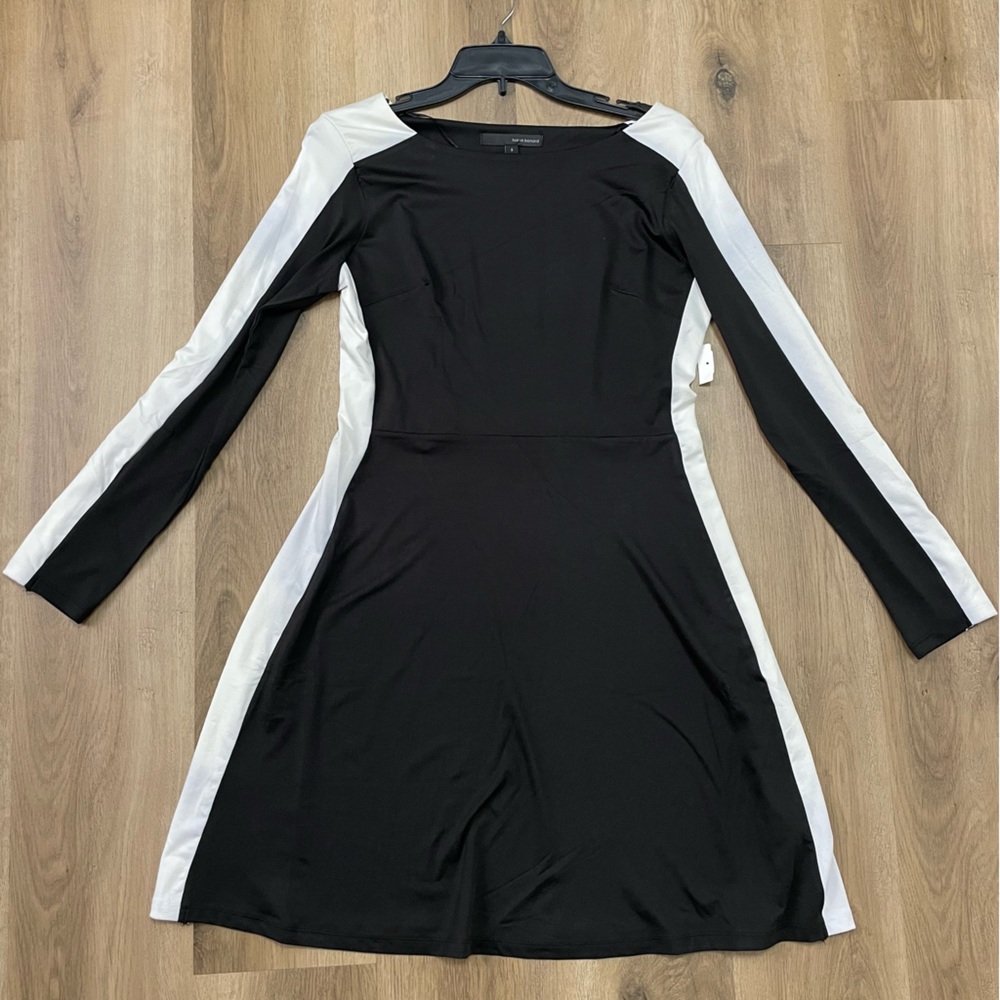 NWT Harvé Bernard Black & White Long Sleeve Dress in Size Small